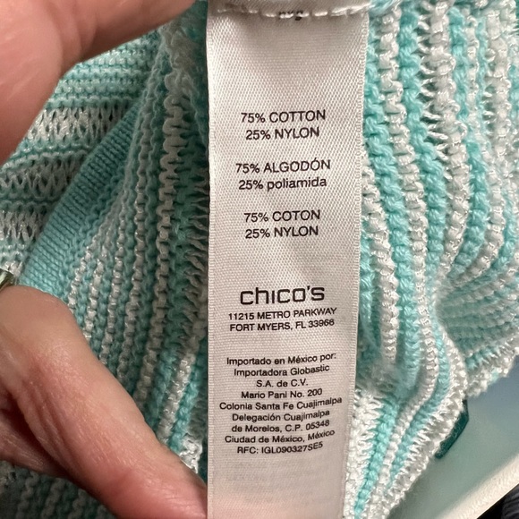 Chicos pretty lightweight loose knit textured two tone pullover sweater - Picture 4 of 5